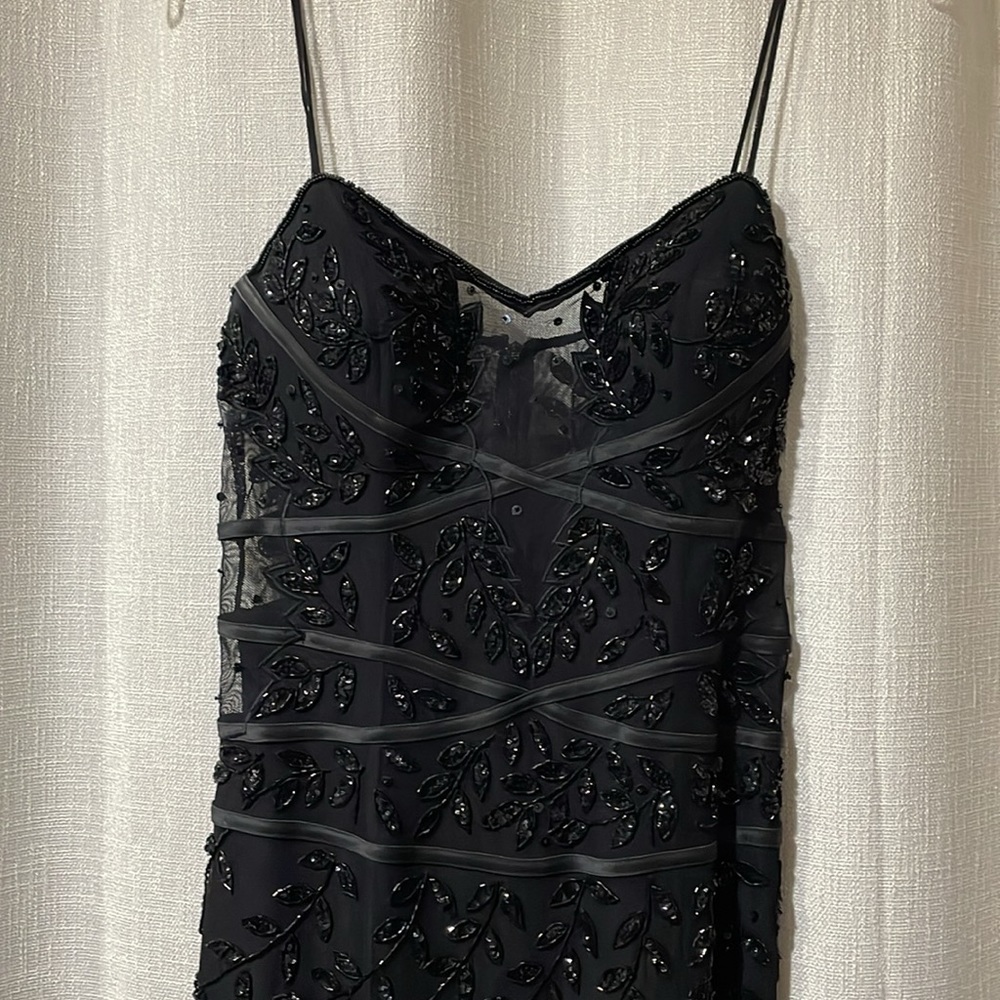 Cache Dress - Picture 2 of 6